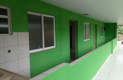 Alugo casa em Miguel Couto, Nova Iguaçu - RJ