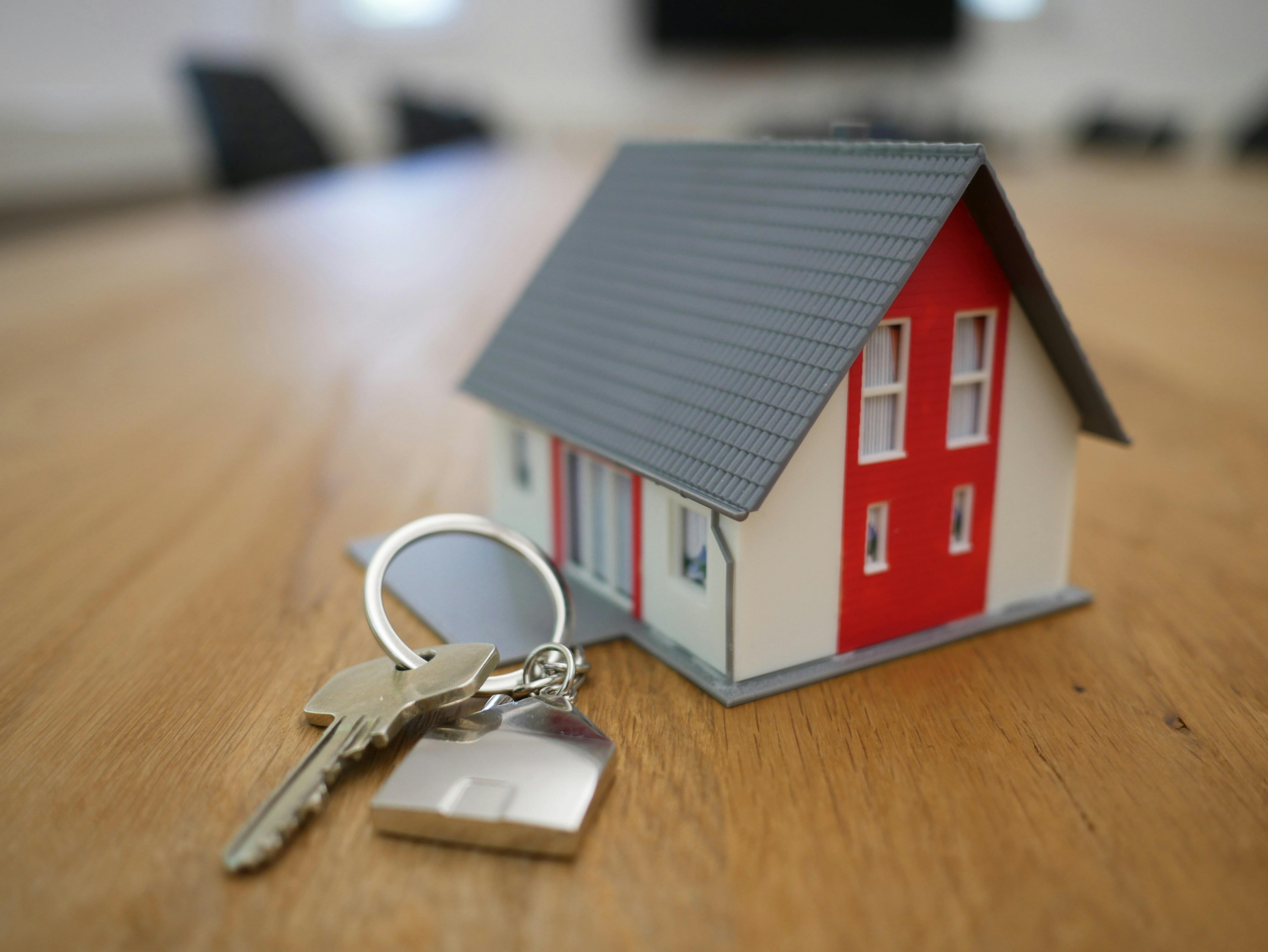 Step-by-Step Guide to Successfully Buy, Sell, or Rent a Property